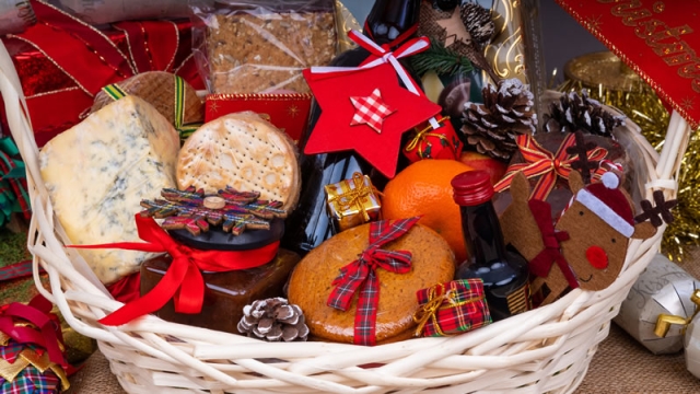 Unwrap Joy: The Ultimate Guide to Christmas Hampers and Gift Sets