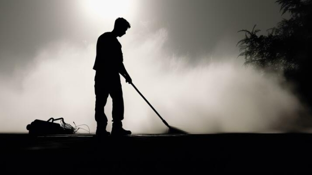 A Homeowner’s Guide to Choosing the Right Pressure Washer