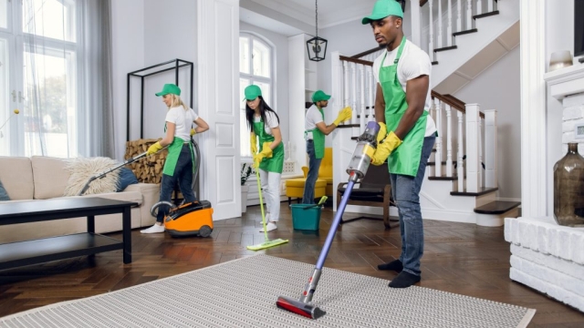 How to Choose a Cleaning Service That Fits Your Needs
