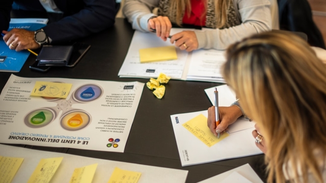 Overview of Digital HR Solutions and Their Benefits