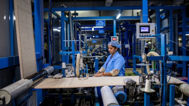 Overview of Automatic Juice Filling Equipment