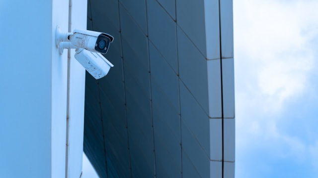 Understanding the Role of Local Locksmith Experts