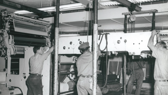 Understanding the Fiberglass Pool Resurfacing Process